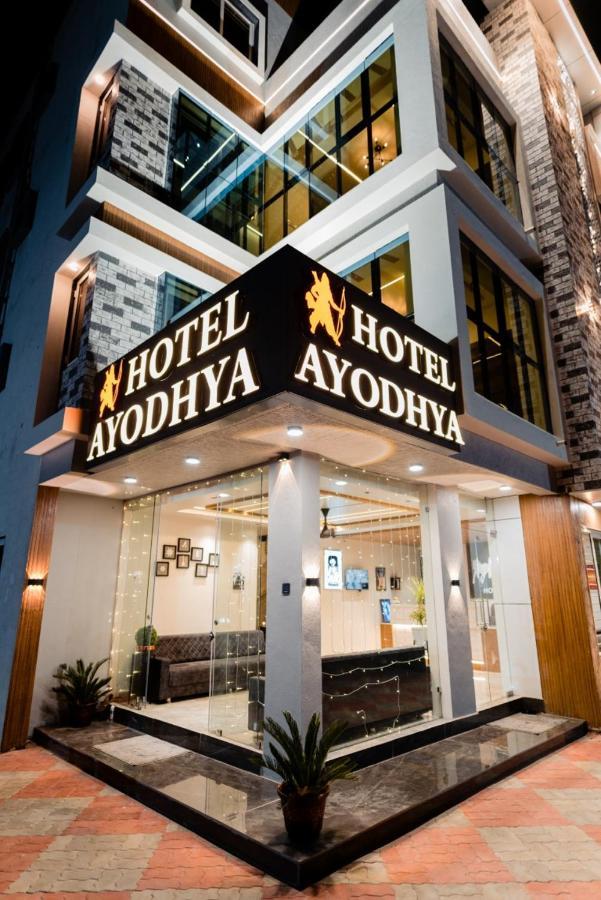 Hotel Ayodhya Virpur Exteriér fotografie