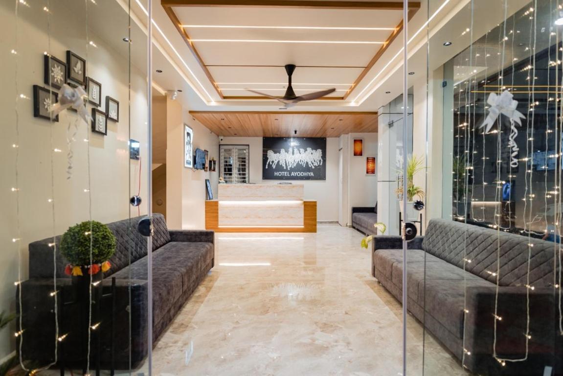 Hotel Ayodhya Virpur Exteriér fotografie