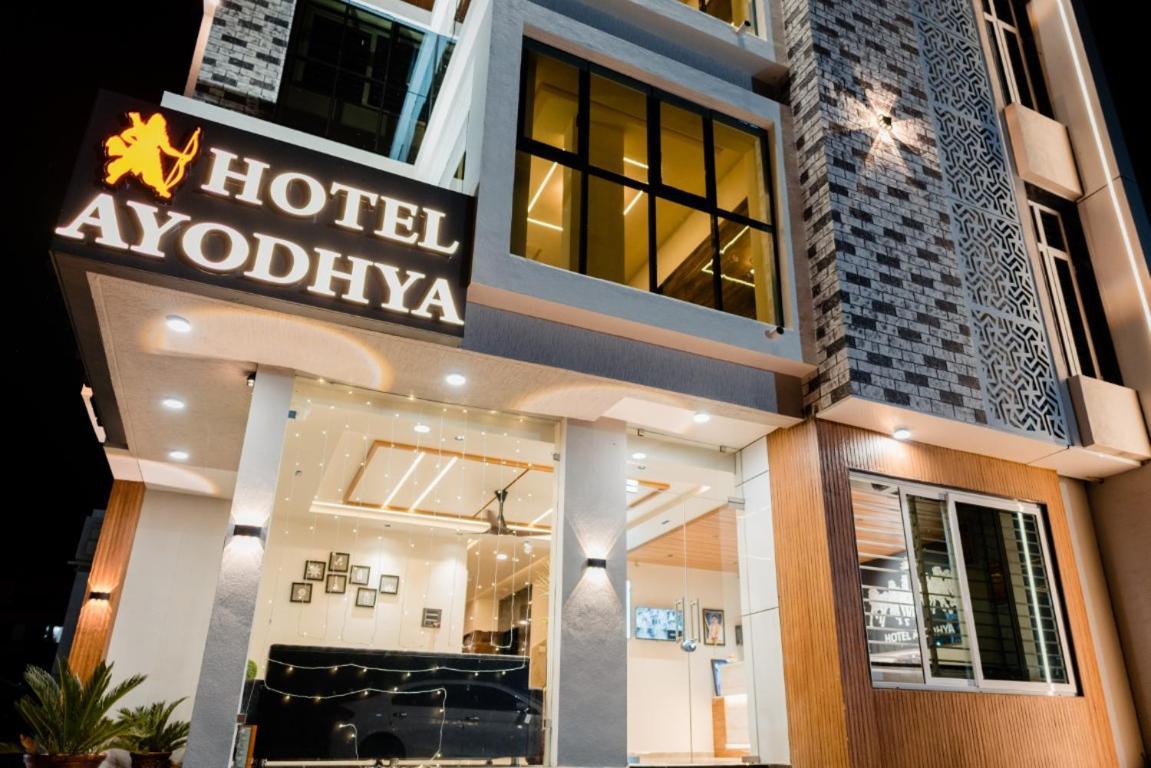 Hotel Ayodhya Virpur Exteriér fotografie